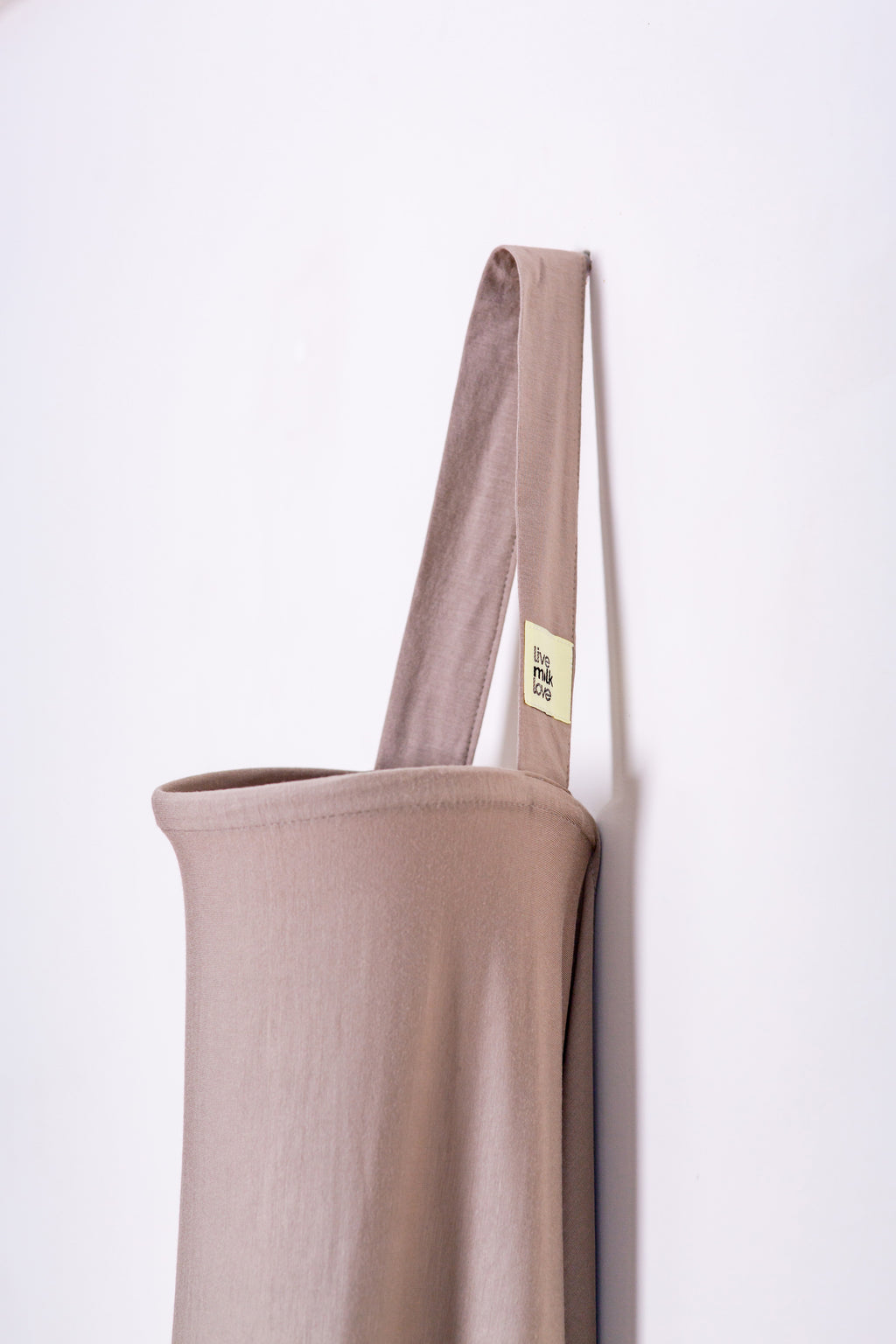 Taupe Halo Nursing Cover Bamboo