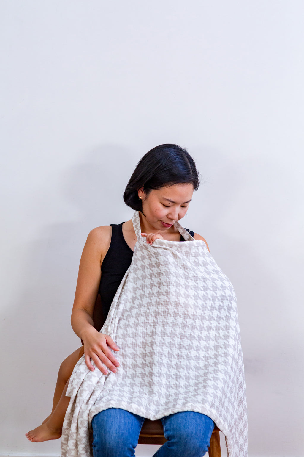 Houndstooth breastfeeding cover nursing cover breastfeeding scarf organic cotton muslin