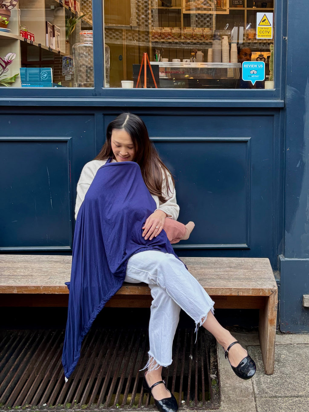Feed Anywhere Nursing Cover - Navy Bamboo